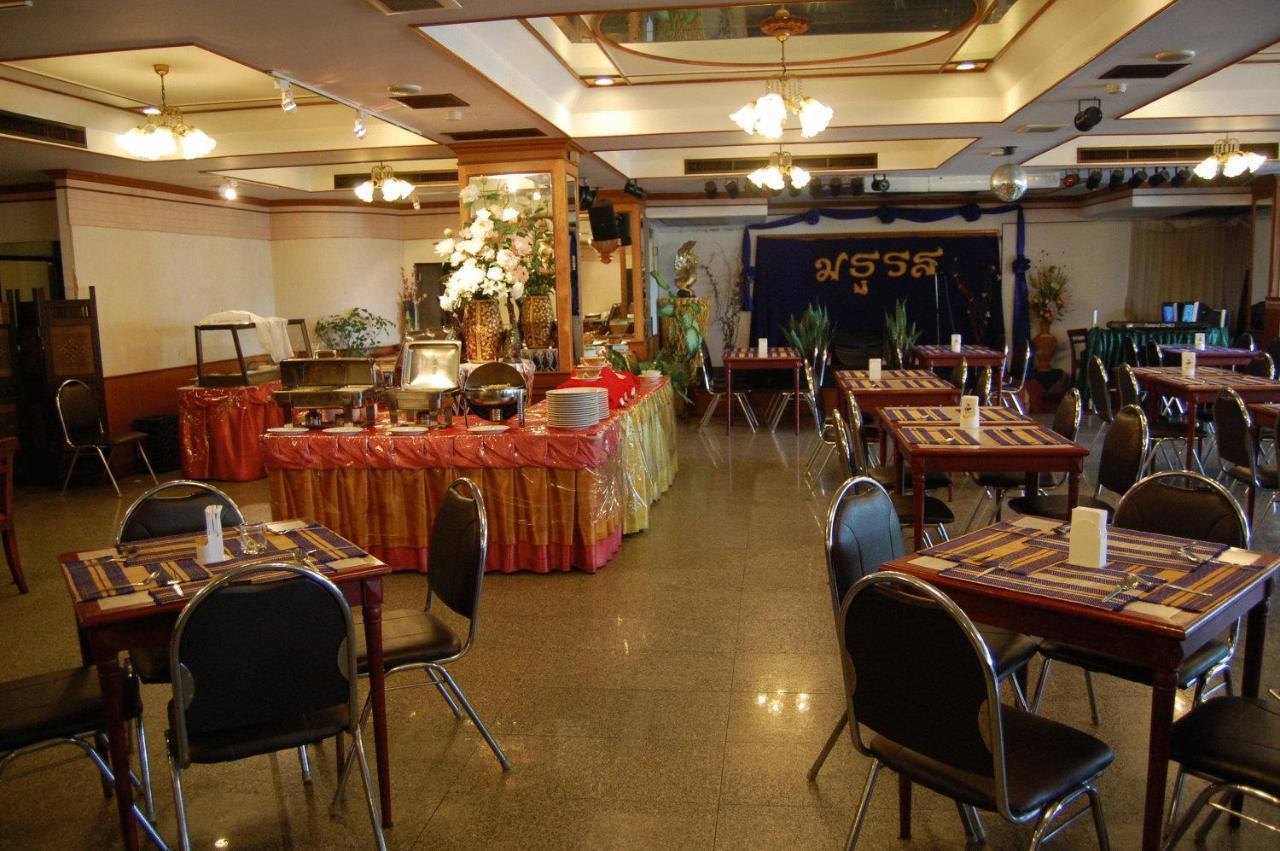 Chiangmai Ratanakosin Hotel Chiang Mai Exterior photo