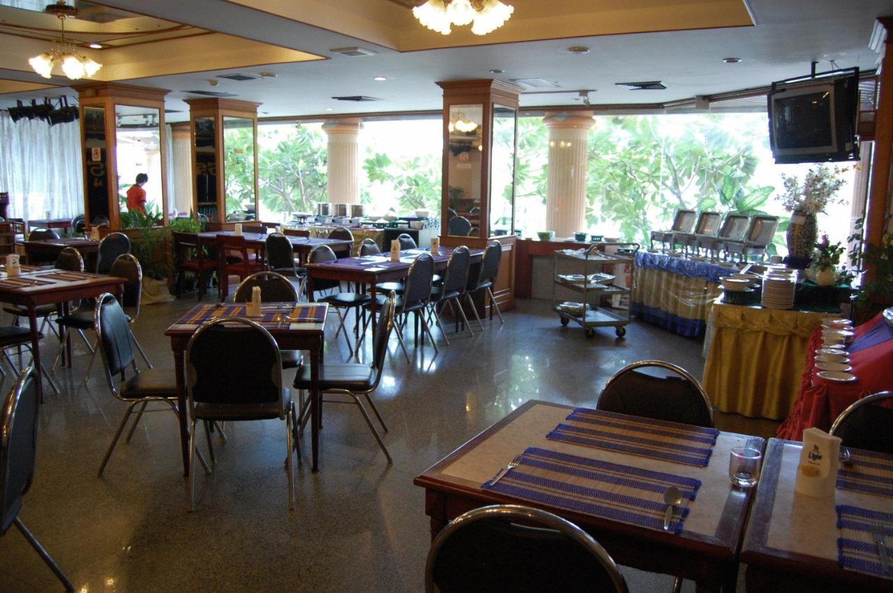 Chiangmai Ratanakosin Hotel Chiang Mai Exterior photo