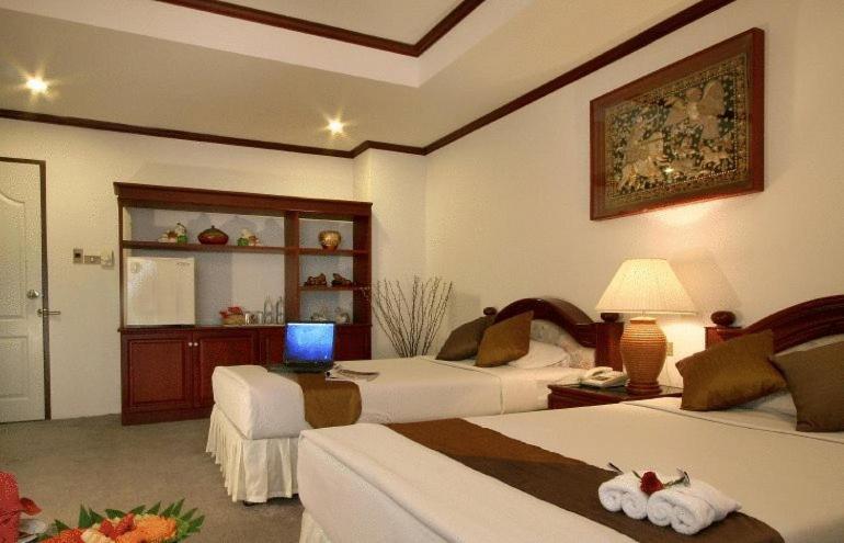 Chiangmai Ratanakosin Hotel Chiang Mai Exterior photo